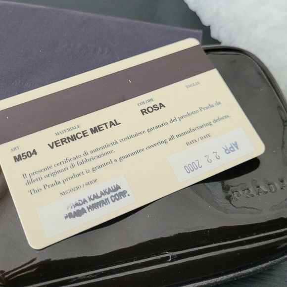Prada Patent Pouch - With Authentication - Picture 8 of 10